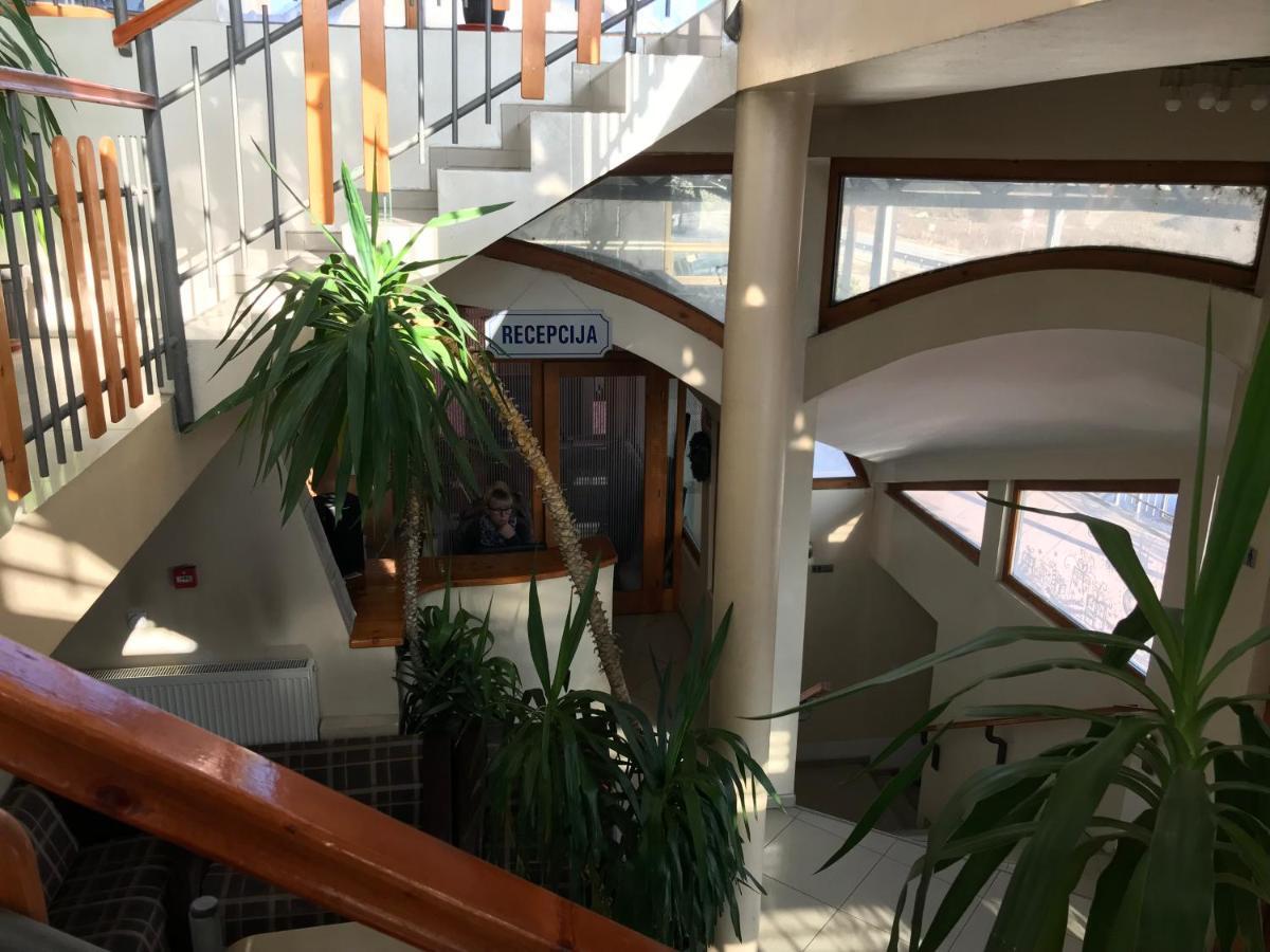 Zormaris-M Hotell Vranje Exteriör bild