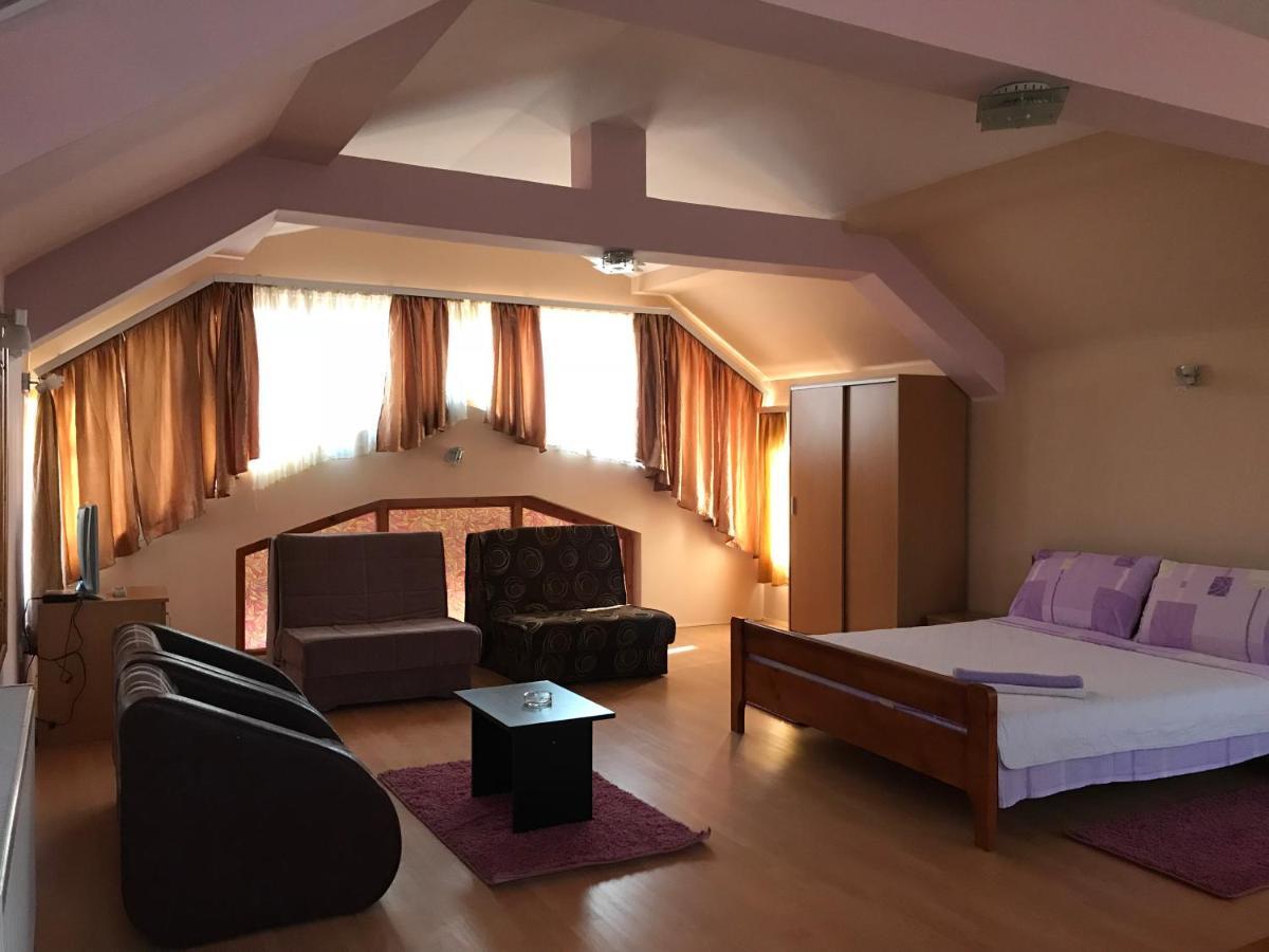 Zormaris-M Hotell Vranje Exteriör bild